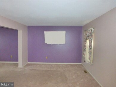 452 Dorchester Ln, Perkasie, PA 18944 - photo 3