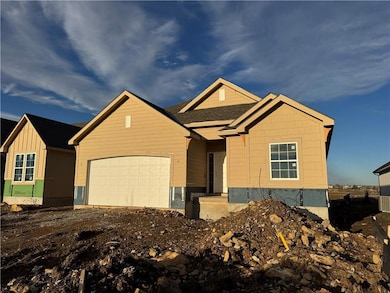 17146 W 168th Place, Olathe, KS 66062 - photo 2