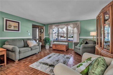 879 Thomas Fox Dr W, North Tonawanda, NY 14120 - photo 5