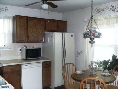 61 Knollwood Dr, Woodbury, NJ 08096 - photo 6