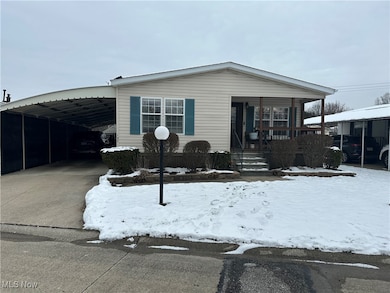 27202 Cook Rd unit 127, Olmsted Township, OH 44138 - photo 2