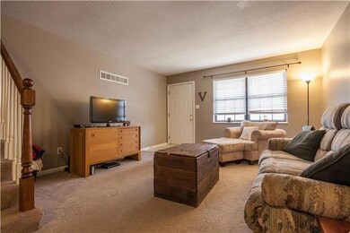 5438 Farley Ln, Shawnee, KS 66203 - photo 3