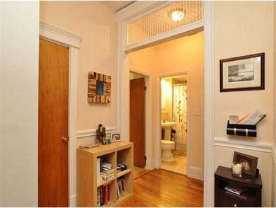 12 Kilsyth Rd unit 1, Brookline, MA 02445 - photo 5