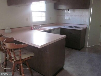 12606 Killian Ln, Bowie, MD 20715 - photo 7