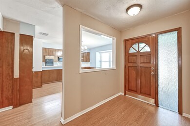 1132 Sally Anne Dr, Rosenberg, TX 77471 - photo 4