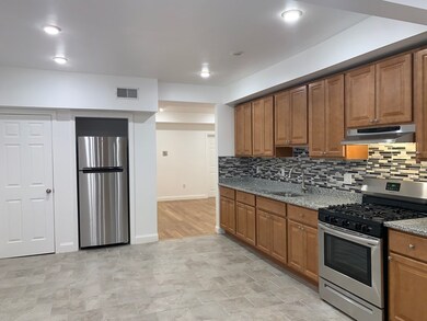 190 Main St unit 2, Malden, MA 02148 - photo 2