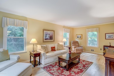 32 Rambling Brook Dr, Holmdel, NJ 07733 - photo 6