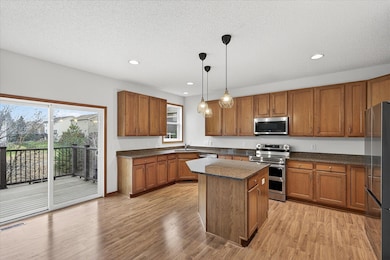 17047 Stonebriar Cir SW, Prior Lake, MN 55372 - photo 5