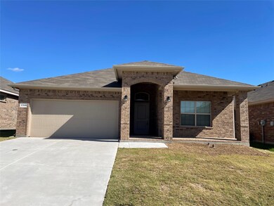 2349 Waggoner Ranch Dr, Weatherford, TX 76087 - photo 2