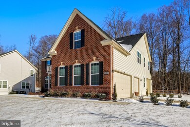1904 Lake Forest Dr, Upper Marlboro, MD 20774 - photo 2
