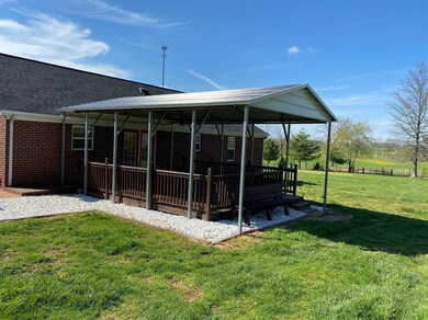 295 Hagan Ln, Harrodsburg, KY 40330 - photo 4