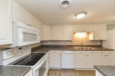 142 Saddle Tree Ct, Hermitage, TN 37076 - photo 6