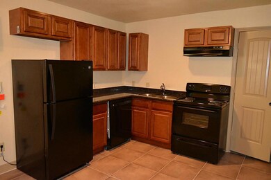 1644 Hawthorne St unit D, Houston, TX 77006 - photo 2