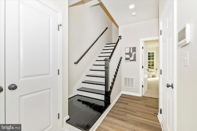 306 Baughmans Ln, Frederick, MD 21702 - photo 2