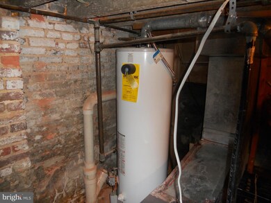 2012 Mcelderry St, Baltimore, MD 21205 - photo 7