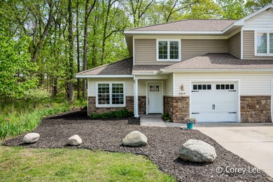 2844 Dawes Ave-2