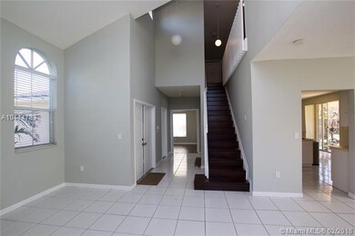 13802 N Garden Cove Cir, Davie, FL 33325 - photo 4