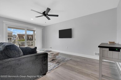 106 8th Ave Seaside Park NJ-large-006-00