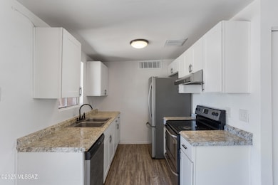 12_3994 s evergreen-17