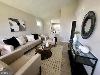 211 Curlew Ln, Mount Holly, NJ 08060 - photo 2