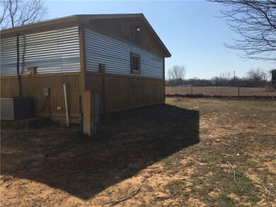 46 Country Creek Dr, McLoud, OK 74851 - photo 5