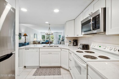 13-web-or-mls-2080 Beachwood Rd_29