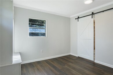 806 S Macon St, Jesup, GA 31545 - photo 4