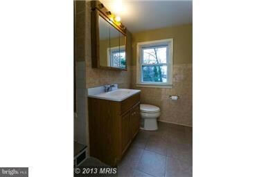 2923 Preston Ave, Alexandria, VA 22306 - photo 7