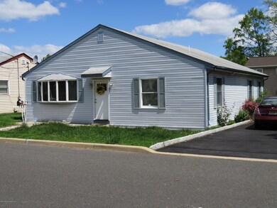 358Shadynook Street Front