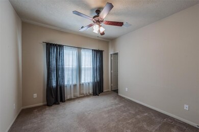3304 Leading Point Dr, Houston, TX 77091 - photo 5