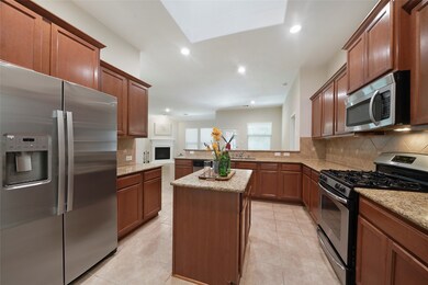 150 Black Swan Place, Magnolia, TX 77354 - photo 3