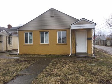 1058 Front