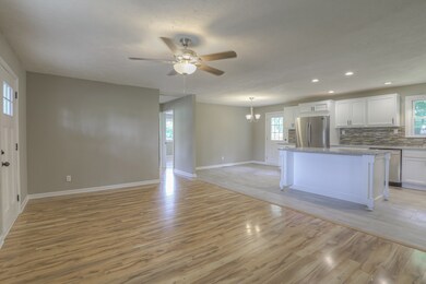 235 Rigney Dr, Manchester, TN 37355 - photo 6