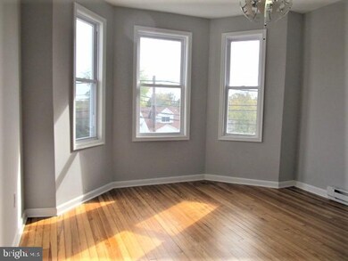 724 S Camp Meade Rd, Linthicum Heights, MD 21090 - photo 3