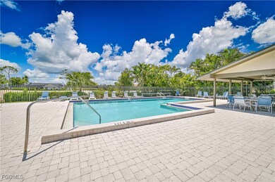 16650 Partridge Place Rd unit 204, Fort Myers, FL 33908 - photo 3