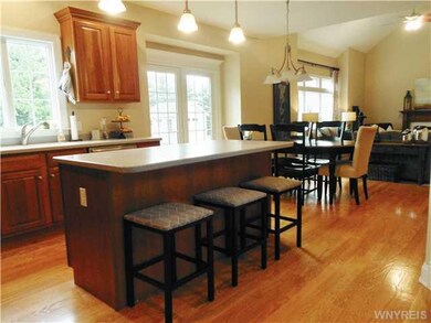 Kitchen Island with Counter Seating, Cherry Cabine