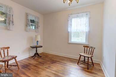 3624 Eastwood Dr, Baltimore, MD 21206 - photo 4