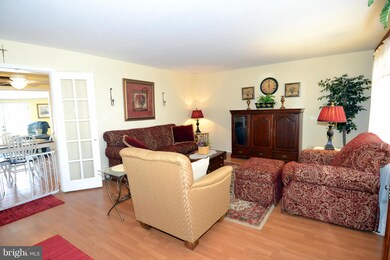 12609 Memory Ln, Bowie, MD 20715 - photo 2
