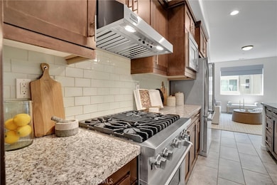 1512 W Artesia Square unit F, Gardena, CA 90248 - photo 5