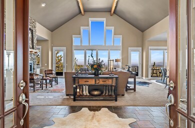 657 NW Stonepine Dr, Bend, OR 97701 - photo 3