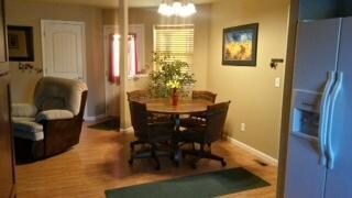 Dining Room<|><|>