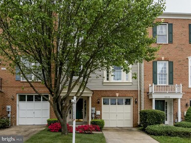 5903 Fox Glen Ct, Elkridge, MD 21075 - photo 2