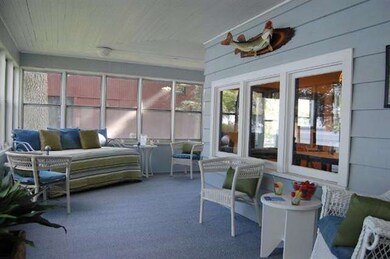 2837 Crescent Dr, Mc Farland, WI 53558 - photo 6