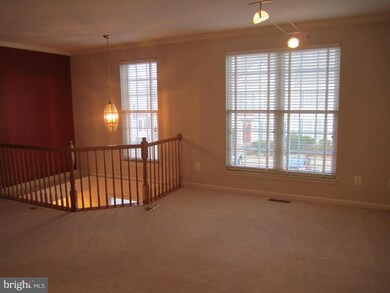 9070 Two Bays Rd, Lorton, VA 22079 - photo 7