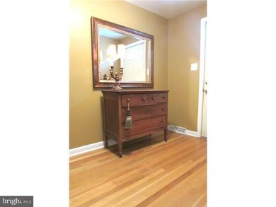 2219 Hearn Rd, Wilmington, DE 19803 - photo 2