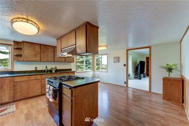 1225 E Casino Rd, Everett, WA 98203 - photo 7