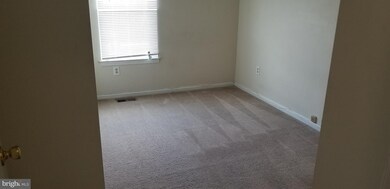 6804 Hawthorne St, Hyattsville, MD 20785 - photo 6