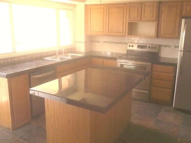 Kitchen (2)