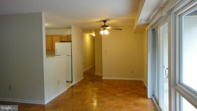 3120 Brinkley Rd unit 104, Temple Hills, MD 20748 - photo 7