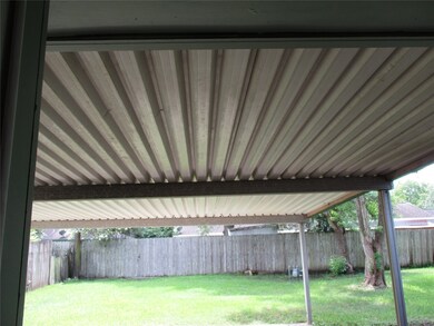 3722 Cambridge St, Alvin, TX 77511 - photo 7